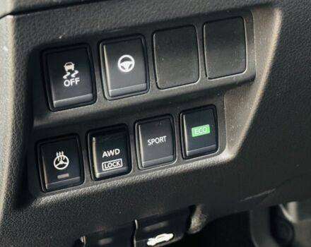 Черный Ниссан Rogue, объемом двигателя 2 л и пробегом 89 тыс. км за 18800 $, фото 11 на Automoto.ua