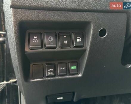 Черный Ниссан Rogue, объемом двигателя 2.49 л и пробегом 109 тыс. км за 16490 $, фото 10 на Automoto.ua