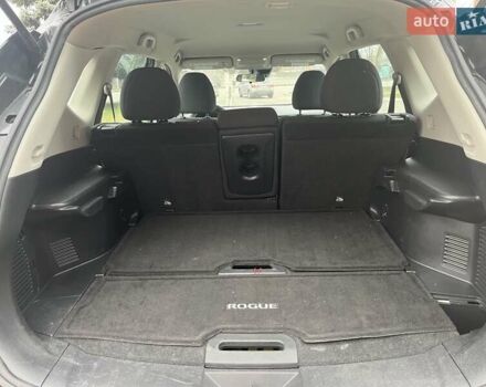 Чорний Ніссан Rogue, об'ємом двигуна 2.49 л та пробігом 141 тис. км за 14400 $, фото 15 на Automoto.ua