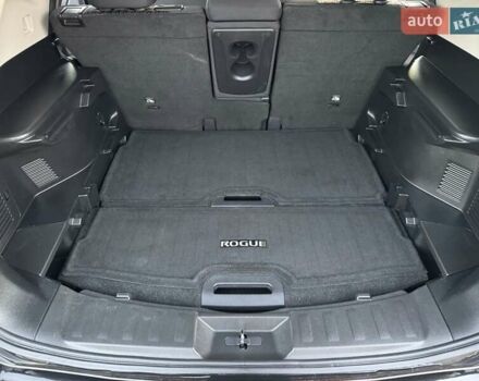 Черный Ниссан Rogue, объемом двигателя 2.5 л и пробегом 188 тыс. км за 15999 $, фото 71 на Automoto.ua