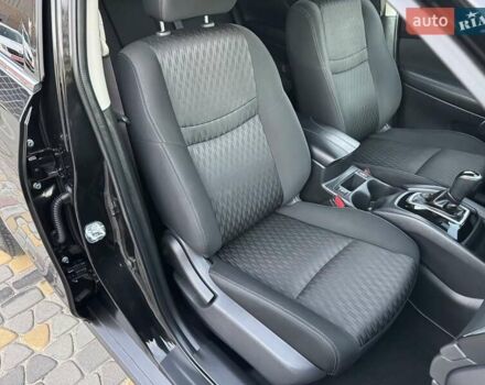 Чорний Ніссан Rogue, об'ємом двигуна 2.5 л та пробігом 188 тис. км за 15999 $, фото 34 на Automoto.ua