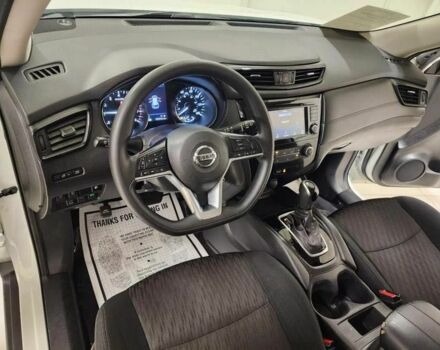 Черный Ниссан Rogue, объемом двигателя 2.5 л и пробегом 63 тыс. км за 14000 $, фото 15 на Automoto.ua