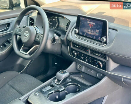 Чорний Ніссан Rogue, об'ємом двигуна 2.5 л та пробігом 112 тис. км за 20490 $, фото 45 на Automoto.ua