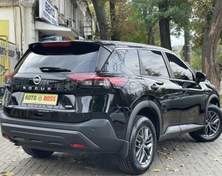 Черный Ниссан Rogue, объемом двигателя 2.5 л и пробегом 121 тыс. км за 19500 $, фото 3 на Automoto.ua