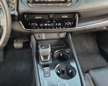 Черный Ниссан Rogue, объемом двигателя 2.49 л и пробегом 157 тыс. км за 19700 $, фото 18 на Automoto.ua