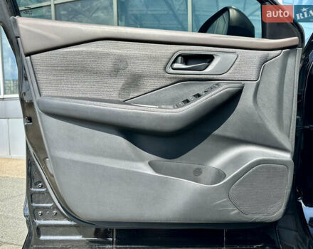 Чорний Ніссан Rogue, об'ємом двигуна 2.5 л та пробігом 112 тис. км за 20490 $, фото 27 на Automoto.ua