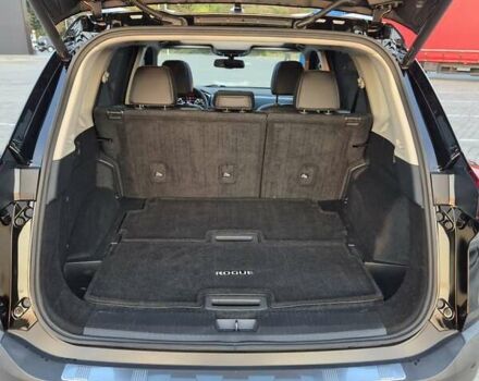 Черный Ниссан Rogue, объемом двигателя 2.49 л и пробегом 157 тыс. км за 19700 $, фото 23 на Automoto.ua