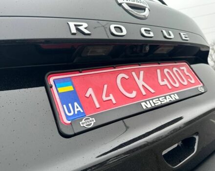 Черный Ниссан Rogue, объемом двигателя 2.5 л и пробегом 107 тыс. км за 19400 $, фото 22 на Automoto.ua