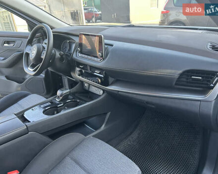 Черный Ниссан Rogue, объемом двигателя 2.49 л и пробегом 107 тыс. км за 21500 $, фото 13 на Automoto.ua