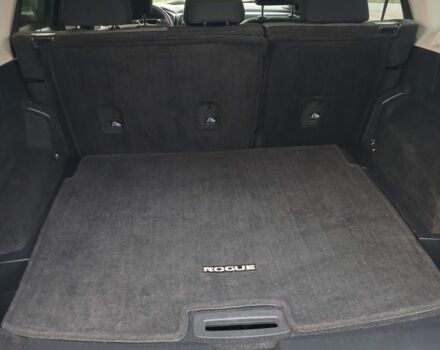 Черный Ниссан Rogue, объемом двигателя 0 л и пробегом 180 тыс. км за 18750 $, фото 12 на Automoto.ua