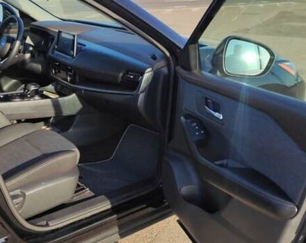 Черный Ниссан Rogue, объемом двигателя 2.49 л и пробегом 162 тыс. км за 22000 $, фото 12 на Automoto.ua