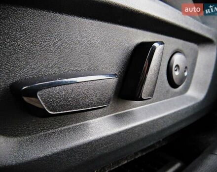 Черный Ниссан Rogue, объемом двигателя 1.5 л и пробегом 30 тыс. км за 19800 $, фото 8 на Automoto.ua