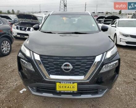 Черный Ниссан Rogue, объемом двигателя 1.5 л и пробегом 72 тыс. км за 7900 $, фото 4 на Automoto.ua
