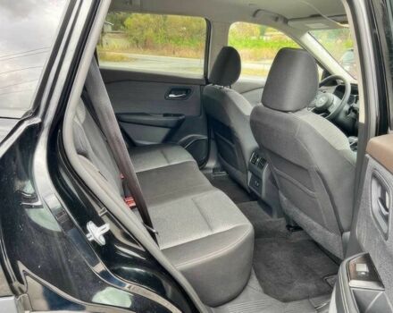 Чорний Ніссан Rogue, об'ємом двигуна 1.5 л та пробігом 30 тис. км за 14800 $, фото 10 на Automoto.ua