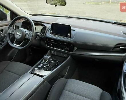 Ніссан Rogue 2022 у Дніпро (Дніпропетровську) на Automoto.ua Чорний Ніссан Rogue, об'ємом двигуна 1.5 л та пробігом 45 тис. км за 24800 $, фото 33 на Automoto.ua
