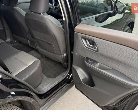 Ніссан Rogue 2022 у Дніпро (Дніпропетровську) на Automoto.ua Чорний Ніссан Rogue, об'ємом двигуна 1.5 л та пробігом 45 тис. км за 24800 $, фото 27 на Automoto.ua