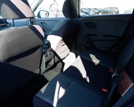 Чорний Ніссан Rogue, об'ємом двигуна 1.5 л та пробігом 5 тис. км за 18000 $, фото 5 на Automoto.ua