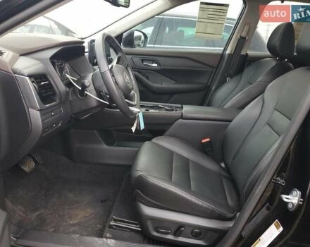 Черный Ниссан Rogue, объемом двигателя 1.5 л и пробегом 72 тыс. км за 7900 $, фото 6 на Automoto.ua