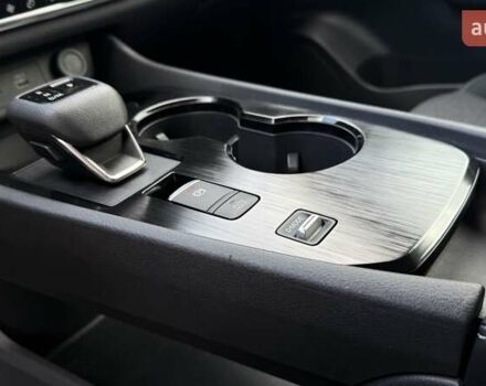 Ніссан Rogue 2022 у Дніпро (Дніпропетровську) на Automoto.ua Чорний Ніссан Rogue, об'ємом двигуна 1.5 л та пробігом 45 тис. км за 24800 $, фото 23 на Automoto.ua