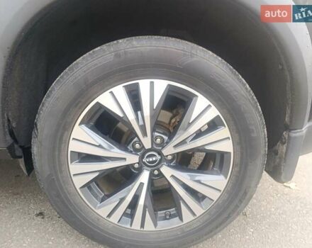 Черный Ниссан Rogue, объемом двигателя 1.5 л и пробегом 39 тыс. км за 21800 $, фото 10 на Automoto.ua