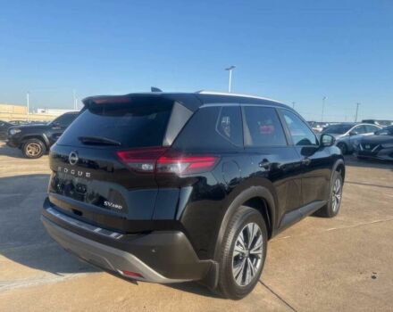 Чорний Ніссан Rogue, об'ємом двигуна 1.5 л та пробігом 13 тис. км за 11100 $, фото 7 на Automoto.ua