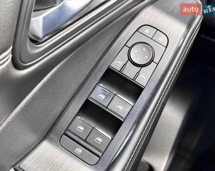 Черный Ниссан Rogue, объемом двигателя 1.5 л и пробегом 136 тыс. км за 23500 $, фото 19 на Automoto.ua