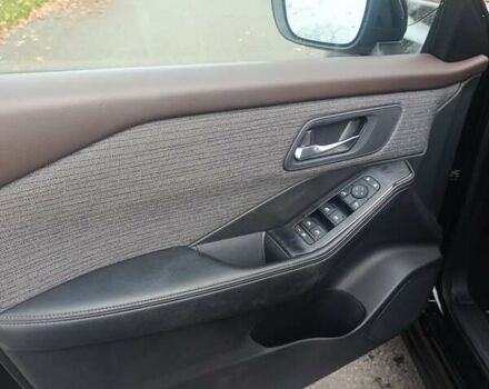 Черный Ниссан Rogue, объемом двигателя 1.5 л и пробегом 39 тыс. км за 21800 $, фото 6 на Automoto.ua