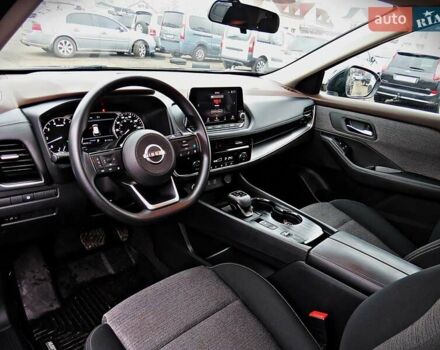 Черный Ниссан Rogue, объемом двигателя 1.5 л и пробегом 30 тыс. км за 19800 $, фото 7 на Automoto.ua