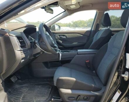 Черный Ниссан Rogue, объемом двигателя 1.5 л и пробегом 91 тыс. км за 6800 $, фото 6 на Automoto.ua