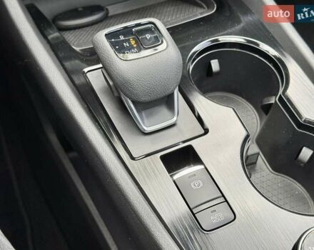 Черный Ниссан Rogue, объемом двигателя 1.5 л и пробегом 136 тыс. км за 23500 $, фото 16 на Automoto.ua