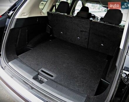 Черный Ниссан Rogue, объемом двигателя 1.5 л и пробегом 30 тыс. км за 19800 $, фото 21 на Automoto.ua