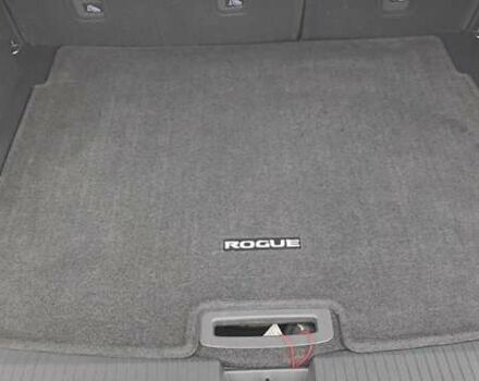 Чорний Ніссан Rogue, об'ємом двигуна 1.5 л та пробігом 42 тис. км за 26500 $, фото 26 на Automoto.ua