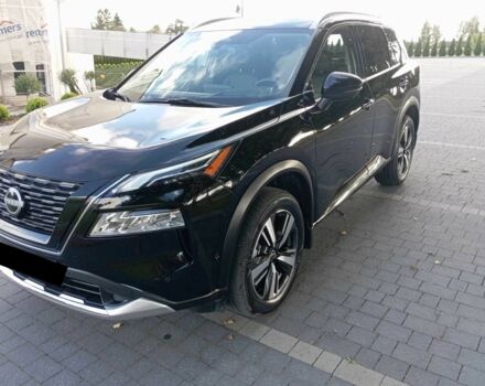 Чорний Ніссан Rogue, об'ємом двигуна 1.5 л та пробігом 11 тис. км за 21000 $, фото 3 на Automoto.ua