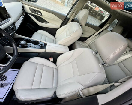 Черный Ниссан Rogue, объемом двигателя 1.5 л и пробегом 90 тыс. км за 22200 $, фото 16 на Automoto.ua