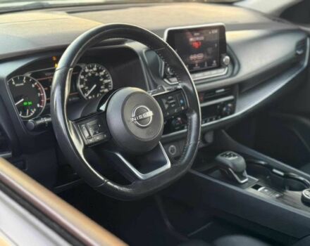 Черный Ниссан Rogue, объемом двигателя 1.5 л и пробегом 29 тыс. км за 11300 $, фото 6 на Automoto.ua