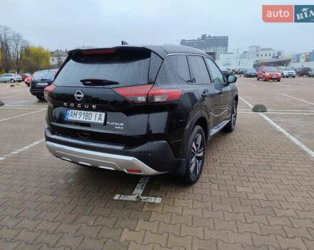 Чорний Ніссан Rogue, об'ємом двигуна 1.5 л та пробігом 16 тис. км за 26300 $, фото 3 на Automoto.ua