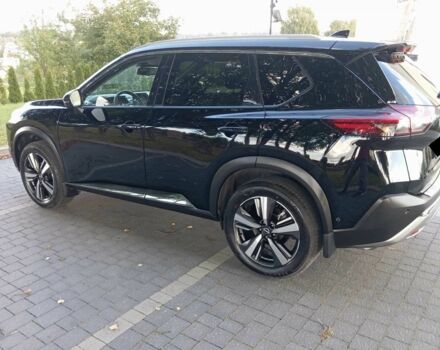 Чорний Ніссан Rogue, об'ємом двигуна 1.5 л та пробігом 11 тис. км за 21000 $, фото 5 на Automoto.ua