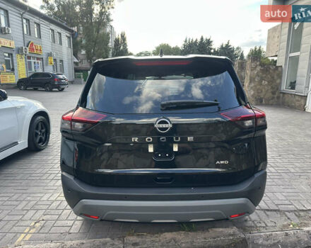 Черный Ниссан Rogue, объемом двигателя 1.5 л и пробегом 19 тыс. км за 24999 $, фото 5 на Automoto.ua