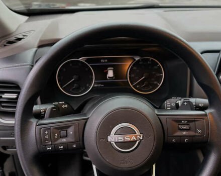 Чорний Ніссан Rogue, об'ємом двигуна 1.5 л та пробігом 84 тис. км за 22500 $, фото 5 на Automoto.ua