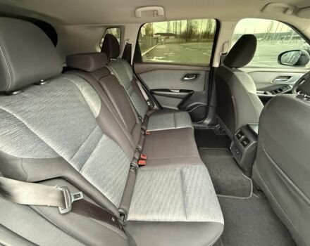 Черный Ниссан Rogue, объемом двигателя 1.5 л и пробегом 28 тыс. км за 20900 $, фото 10 на Automoto.ua