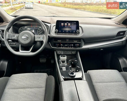 Черный Ниссан Rogue, объемом двигателя 1.5 л и пробегом 75 тыс. км за 22999 $, фото 47 на Automoto.ua