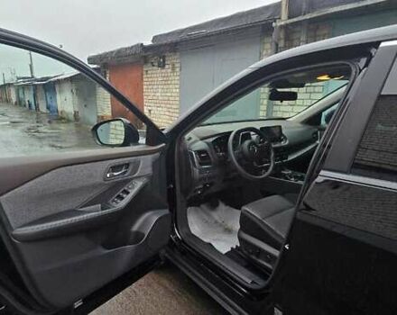 Чорний Ніссан Rogue, об'ємом двигуна 1.5 л та пробігом 90 тис. км за 20800 $, фото 11 на Automoto.ua