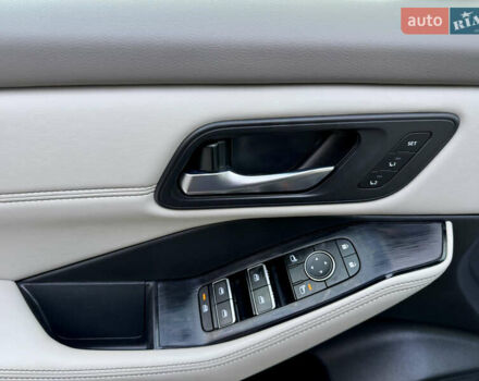 Черный Ниссан Rogue, объемом двигателя 1.5 л и пробегом 90 тыс. км за 22200 $, фото 41 на Automoto.ua