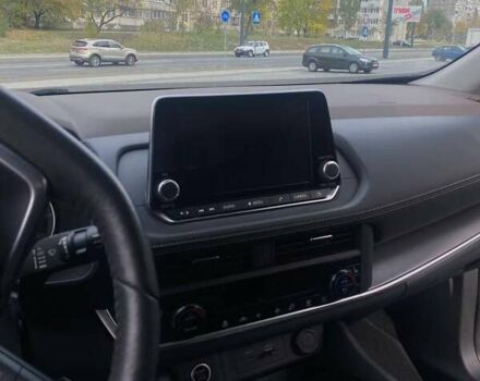 Чорний Ніссан Rogue, об'ємом двигуна 1.5 л та пробігом 11 тис. км за 27900 $, фото 8 на Automoto.ua