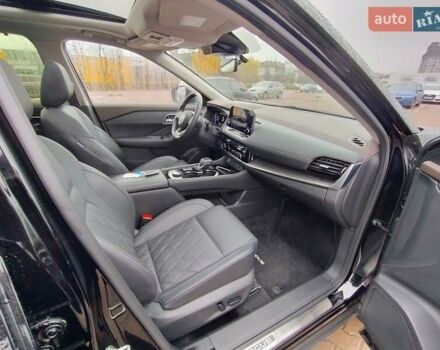 Черный Ниссан Rogue, объемом двигателя 1.5 л и пробегом 16 тыс. км за 27500 $, фото 10 на Automoto.ua