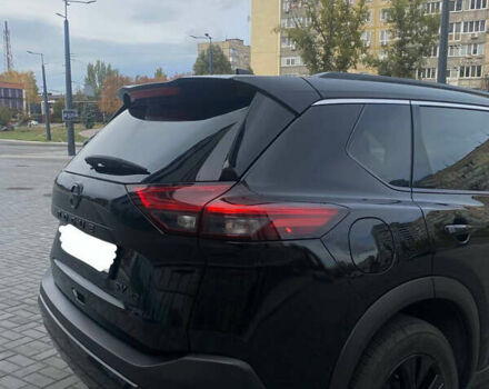 Чорний Ніссан Rogue, об'ємом двигуна 1.5 л та пробігом 11 тис. км за 27900 $, фото 4 на Automoto.ua