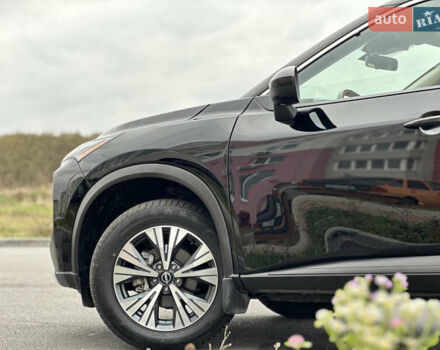 Черный Ниссан Rogue, объемом двигателя 1.5 л и пробегом 75 тыс. км за 22999 $, фото 17 на Automoto.ua