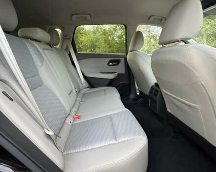 Черный Ниссан Rogue, объемом двигателя 1.5 л и пробегом 55 тыс. км за 21500 $, фото 9 на Automoto.ua