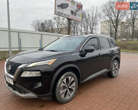 Чорний Ніссан Rogue, об'ємом двигуна 1.5 л та пробігом 31 тис. км за 25000 $, фото 2 на Automoto.ua