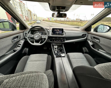 Черный Ниссан Rogue, объемом двигателя 1.5 л и пробегом 75 тыс. км за 22999 $, фото 61 на Automoto.ua